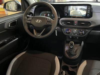 Hyundai i10 Pure dig.Cockpit Navi R.Cam PDC Klima DAB