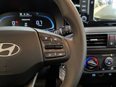 Hyundai i10 Pure dig.Cockpit Navi R.Cam PDC Klima DAB