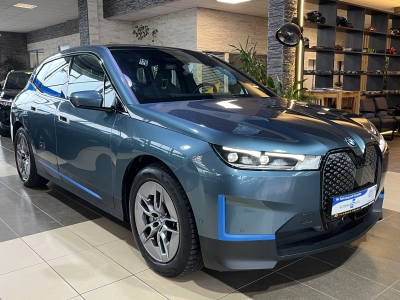 BMW iX 50 xDrive Pano. Harman/Kardon LED HUD AHK 