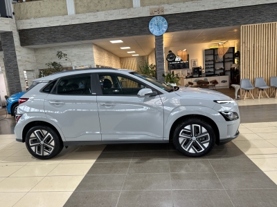 Hyundai KONA Select dig.Cockpit ACC R.Cam SHZ ODC DAB+