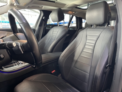 Mercedes-Benz E 300 de 4Matic Avantgarde Pano. Burmester AHK 