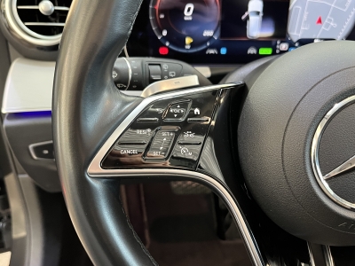 Mercedes-Benz E 300 de 4Matic Avantgarde Pano. Burmester AHK 