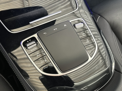 Mercedes-Benz E 300 de 4Matic Avantgarde Pano. Burmester AHK 