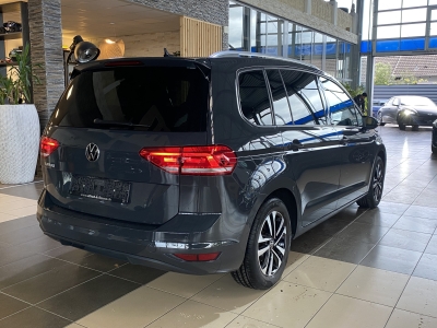 VW Touran United*LED*SHZ*Navi*Pano*DAB+*R.Cam