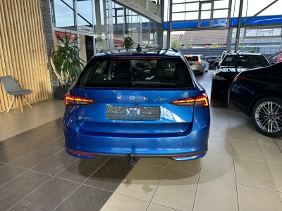Skoda Octavia 1.5TSI*Selection*SHZ*Navi*R.Cam*AHK