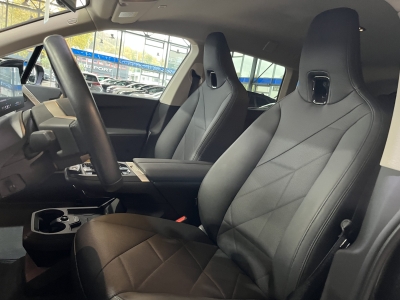 BMW iX 40 xDrive*360Cam*SHZ*LED*Navi*CarPlay*ACC*