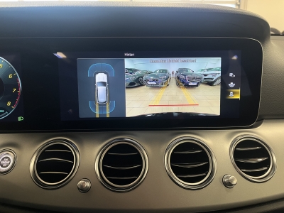 Mercedes-Benz E 300 Mild-Hybrid*ACC*LED*Navi*R.Cam*SHZ*CarPlay