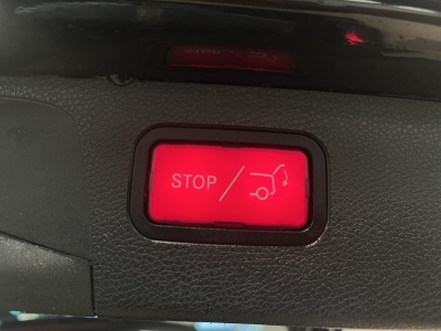 Mercedes-Benz E 300 Mild-Hybrid*ACC*LED*Navi*R.Cam*SHZ*CarPlay