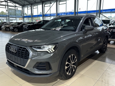 Audi Q3 35 TDI AHK LED R.Cam Sound-System Navi PDC