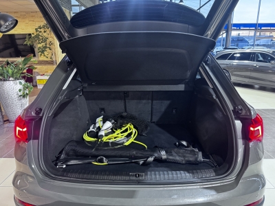 Audi Q3 35 TDI AHK LED R.Cam Sound-System Navi PDC