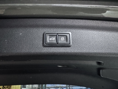 Audi Q3 35 TDI AHK LED R.Cam Sound-System Navi PDC