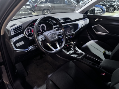 Audi Q3 35 TDI AHK LED R.Cam Sound-System Navi PDC