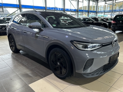 VW ID.4 Pro Performance Family AHK Wärmepumpe LED