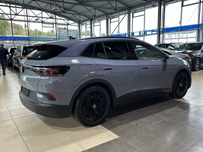 VW ID.4 Pro Performance Family AHK Wärmepumpe LED