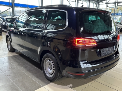 VW Sharan Comfortline 7-Sitzer Pano. Dynaudio R.Cam