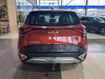 Kia Sportage 4WDHybrid AHK NSCC R.Cam Navi Winter paket