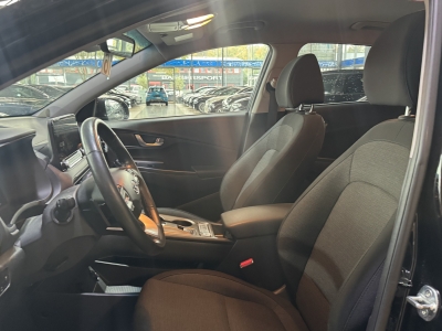 Hyundai KONA ACC dig.Cockpit Wärmepumpe LED R.Cam SHZ