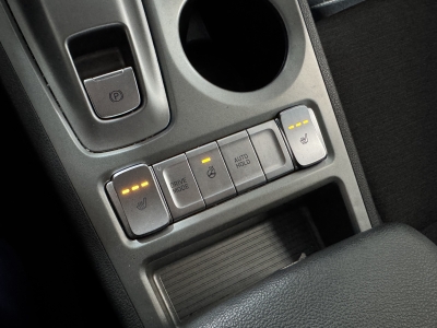 Hyundai KONA Select dig.Cockpit ACC R.Cam PDC SHZ DAB+