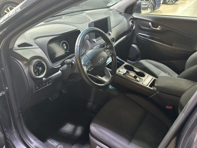 Hyundai KONA Select dig.Cockpit ACC R.Cam PDC SHZ DAB+