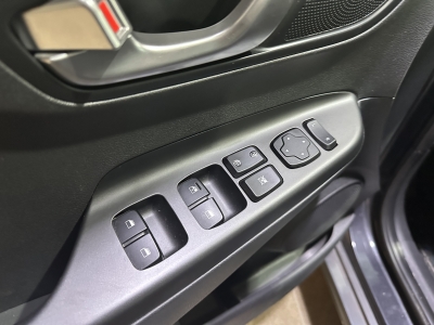 Hyundai KONA Select dig.Cockpit ACC R.Cam PDC SHZ DAB+