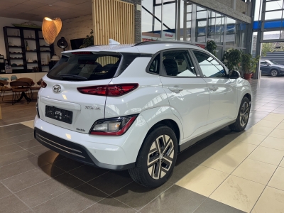 Hyundai KONA Select dig.Cockpit ACC R.Cam PDC DAB+ 