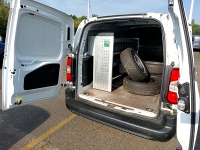 Opel Combo XL erhöhte Nutzlast BOTT-Regale Tempomat