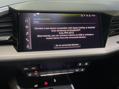 Audi Q4 40 e-tron 82 kWh LED MMI-Navi Plus SHZ PDC  