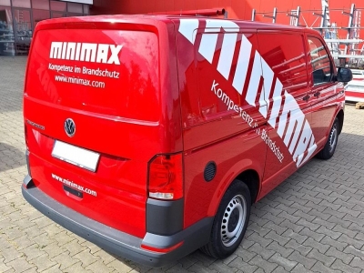 VW Transporter 3,20 t Komfort Plus Würth-Regale PDC