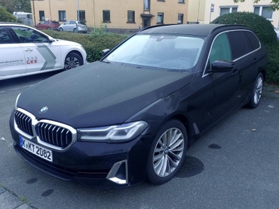 BMW 530 d xDrive Luxury Line Business Navi Leder SHZ