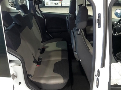 Ford Tourneo Courier Trend Navi PDC Tempomat Klima