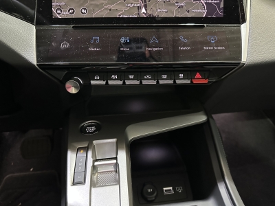 Peugeot 308 Allure*ACC*LED*360°Cam*SHZ*CarPlay*PDC*Navi*