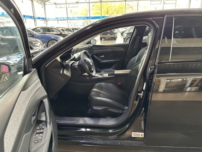 Peugeot 308 Allure*ACC*LED*360°Cam*SHZ*CarPlay*PDC*Navi*