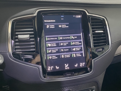Volvo XC90 T8 R Design Xenium Pano Bowers&Wilkins ACC