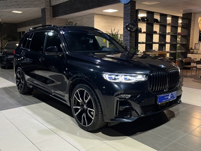 BMW X7 AHK M Sport Pano Laser 7-Sitzer HUD 22"LM