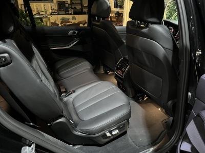 BMW X7 AHK M Sport Pano Laser 7-Sitzer HUD 22"LM