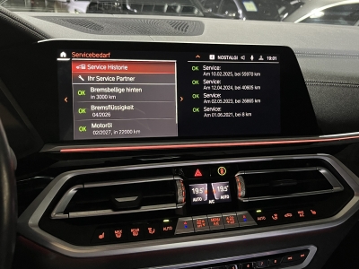 BMW X7 AHK M Sport Pano Laser 7-Sitzer HUD 22"LM