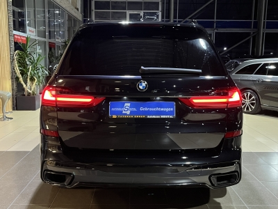 BMW X7 AHK M Sport Pano Laser 7-Sitzer HUD 22"LM