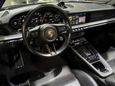 Porsche 911 Carrera 4S LED PDC Burmester PASM Sport-Auspuff 