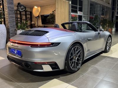 Porsche 911 Carrera 4S LED PDC Burmester PASM Sport-Auspuff 