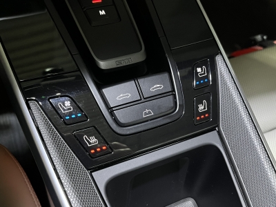 Porsche 911 Turbo BOSE LED PASM PCM Sport-Chrono-Paket 