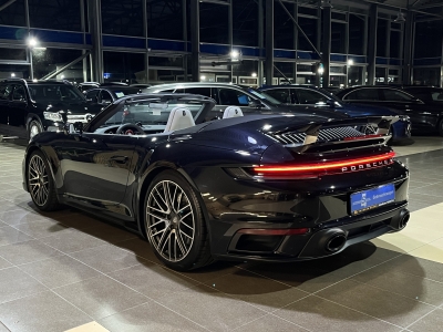 Porsche 911 Turbo BOSE LED PASM PCM Sport-Chrono-Paket 