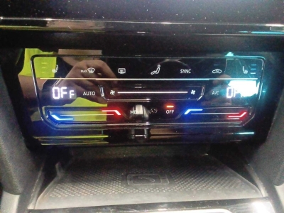 VW Passat GTE Pano. Ambiente-Licht LED Navi LED SHZ