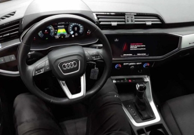 Audi Q3 45 TFSI*S-line*LED*SHZ-Navi*PDC*