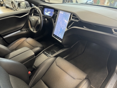 Tesla Model S 75D Komfort-Paket Autopilot Pano LED ACC