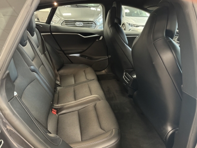 Tesla Model S 75D Komfort-Paket Autopilot Pano LED ACC