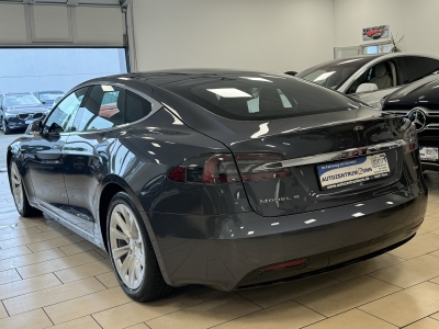Tesla Model S 75D Komfort-Paket Autopilot Pano LED ACC