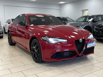 Alfa Romeo Giulia Veloce Q4 Brembo*ACC*Bi-Xenon*Leder*Navi*