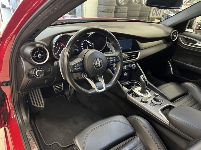 Alfa Romeo Giulia Veloce AWD Brembo*ACC*W-Paket*Leder*Navi*