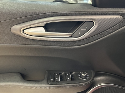 Alfa Romeo Giulia Veloce AWD Brembo*ACC*W-Paket*Leder*Navi*