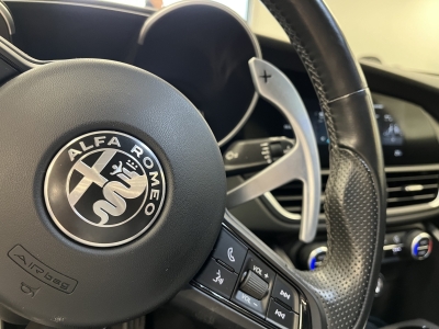 Alfa Romeo Giulia Veloce AWD Brembo*ACC*W-Paket*Leder*Navi*